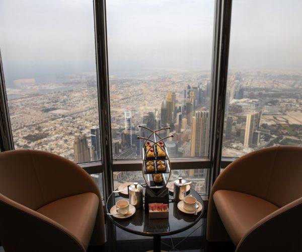 nDToa0lO-The-Lounge,-Burj-Khalifa-(Setup)-2